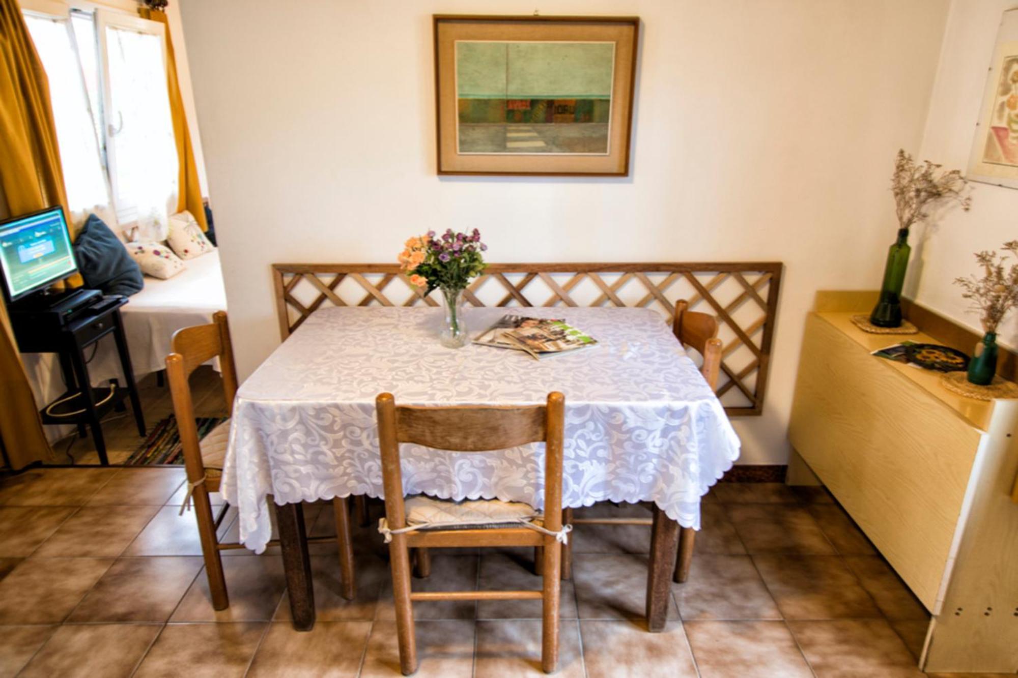 Casa Furrer Aparthotel Tirrenia Rum bild